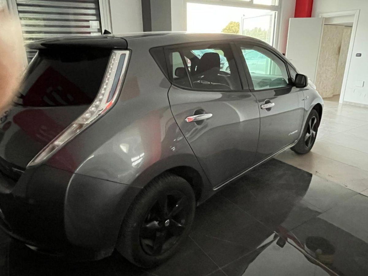 Nissan Leaf Acenta 30KWh (5)
