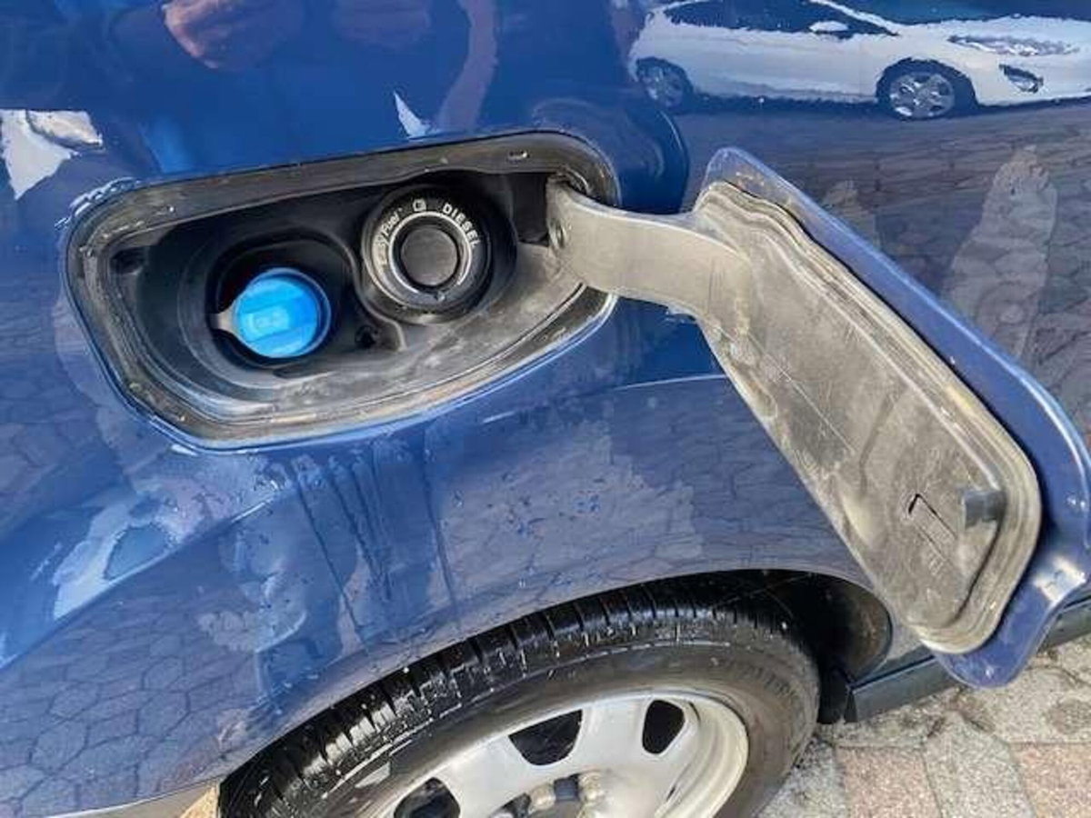 Ford Transit Connect Furgone 200 1.5 TDCi PC Furgone Entry (19)