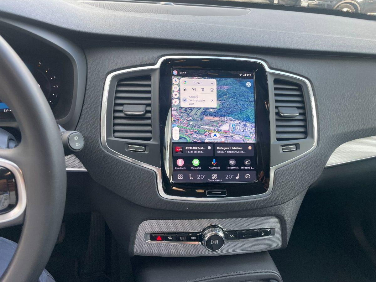 Volvo XC90 B5 AWD automatico 7 posti Core (12)