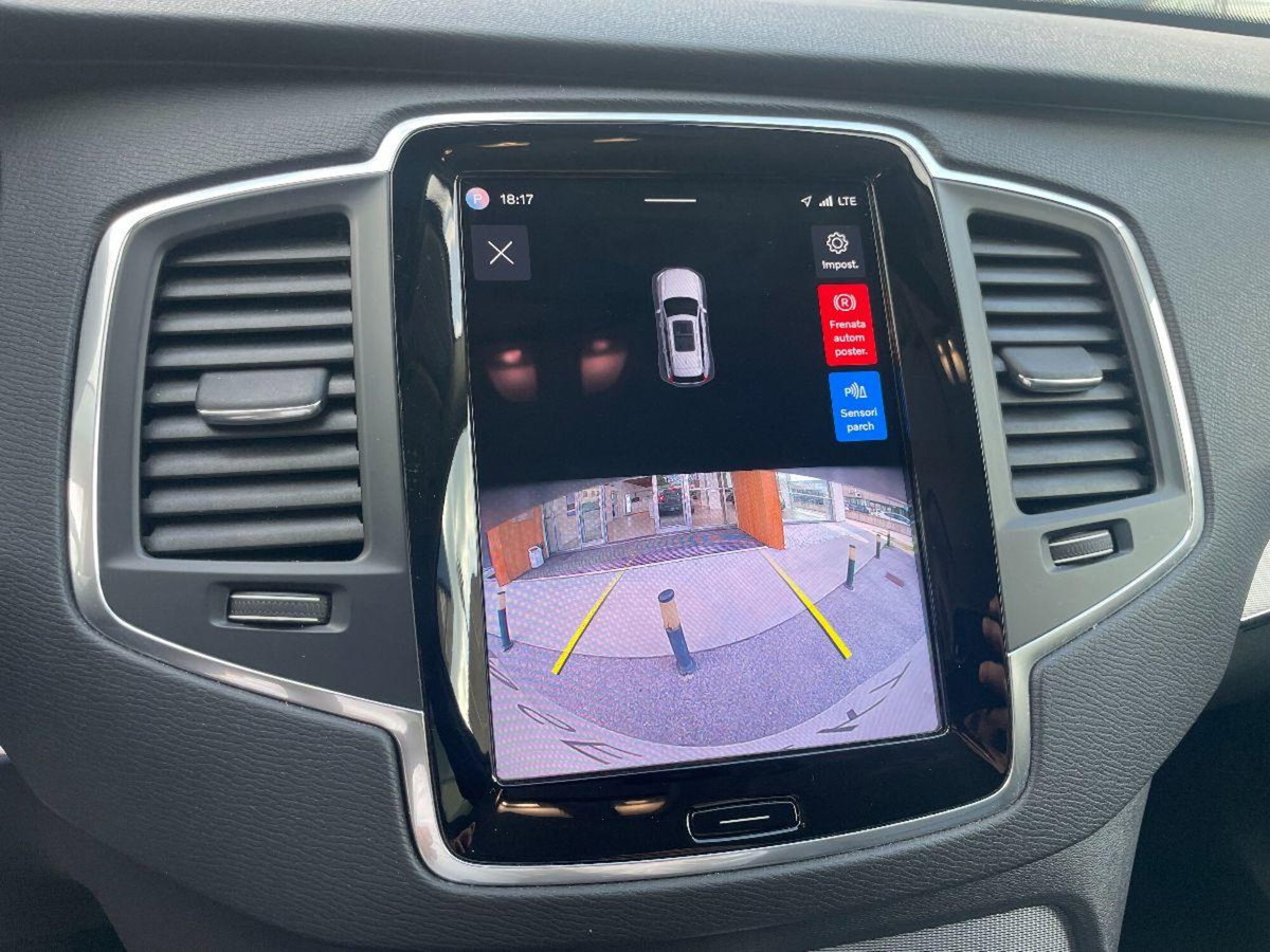 Volvo XC90 B5 AWD automatico 7 posti Core (14)