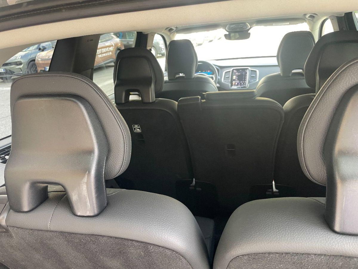 Volvo XC90 B5 AWD automatico 7 posti Core (6)