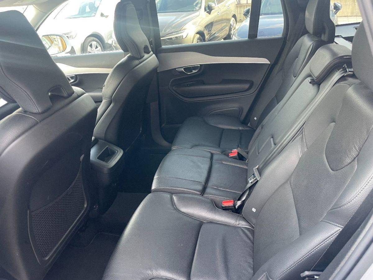 Volvo XC90 B5 AWD automatico 7 posti Core (8)