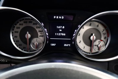 Mercedes-Benz SLK 200 CGI Edition1 (16)