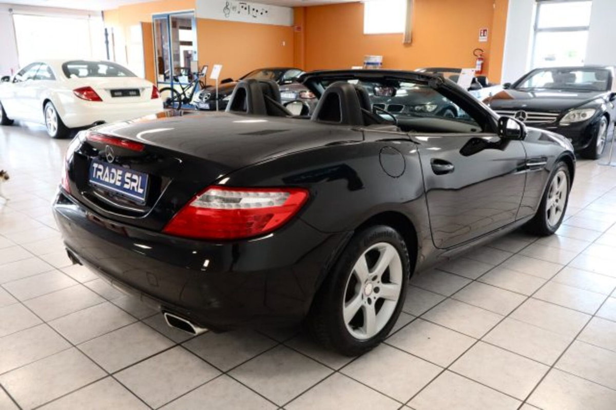Mercedes-Benz SLK 200 CGI Edition1 (9)