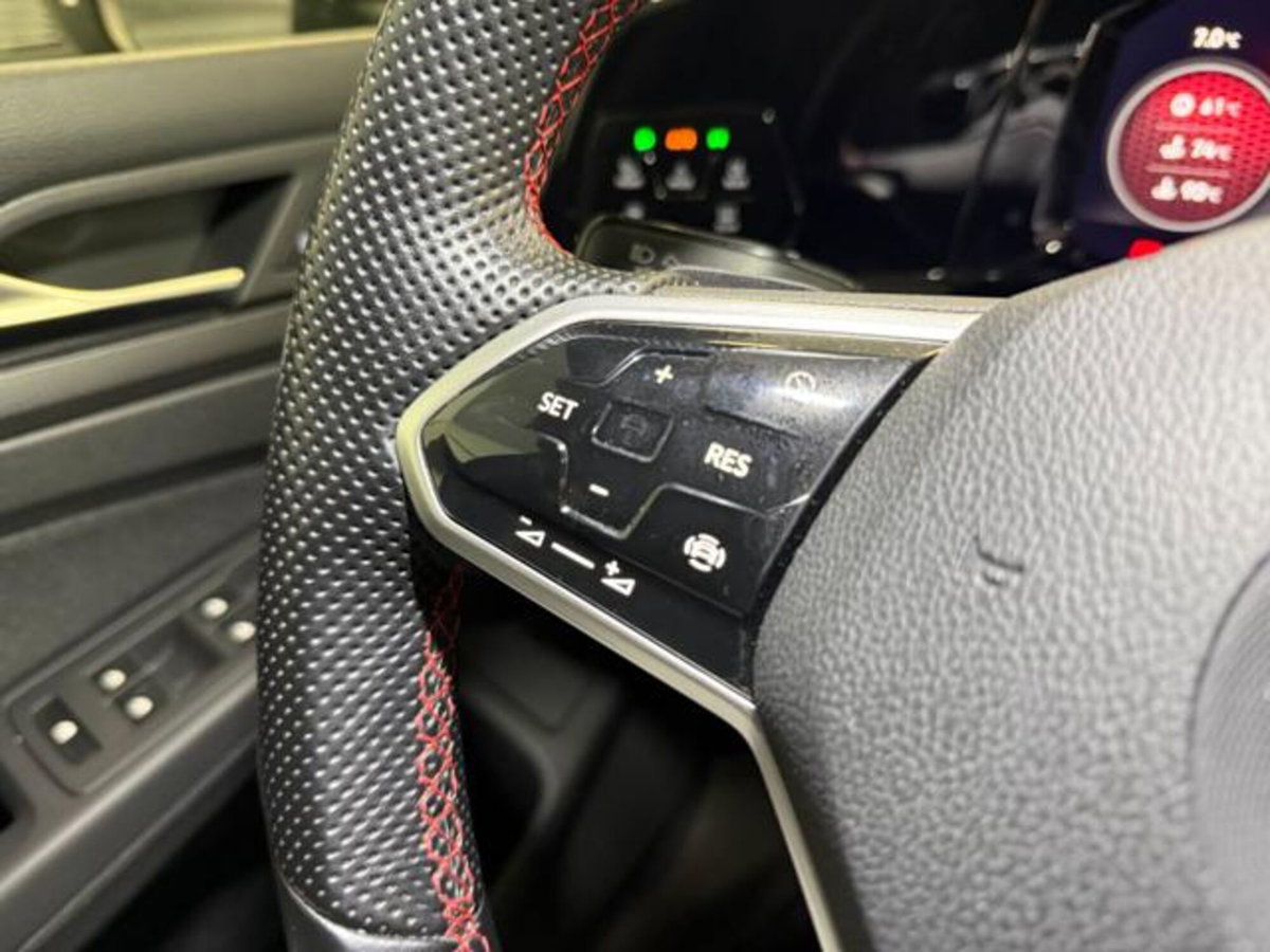 Volkswagen Golf 2.0 TSI GTI DSG Clubsport 45 (15)