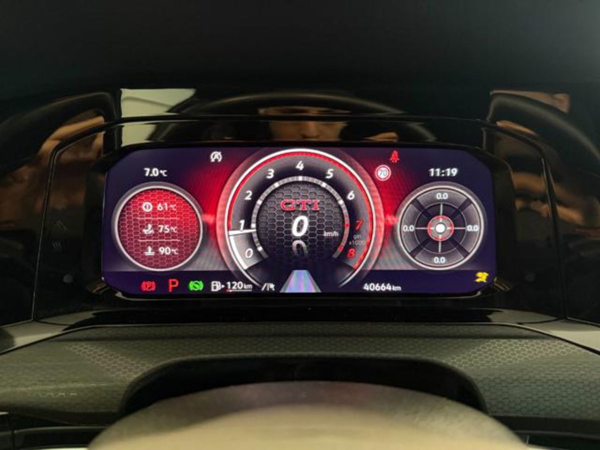 Volkswagen Golf 2.0 TSI GTI DSG Clubsport 45 (16)