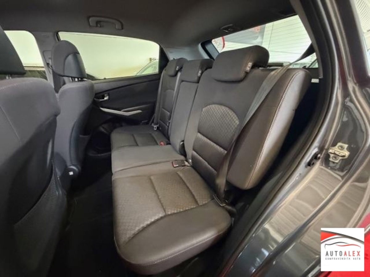Ssangyong Korando 2.2 Diesel 2WD MT Limited (11)