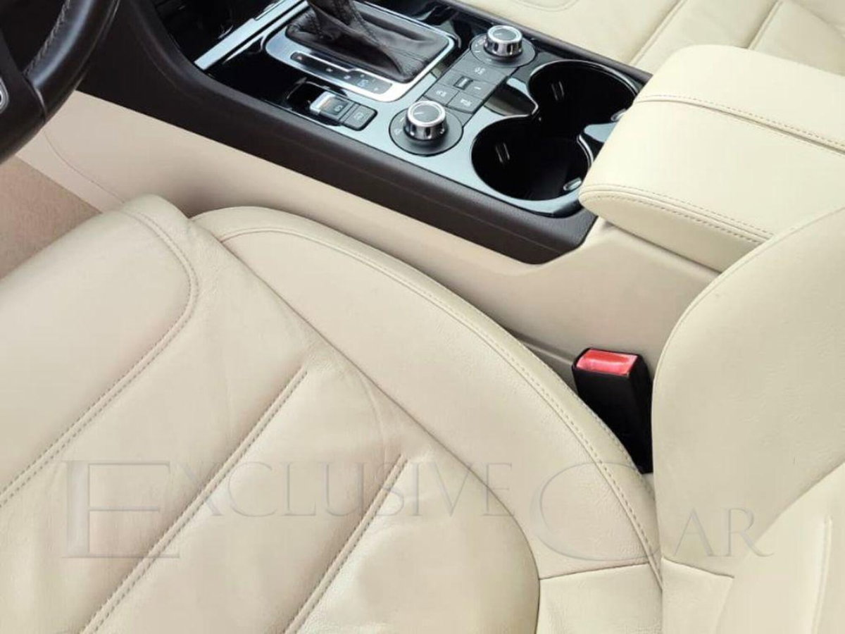 Volkswagen Touareg 3.0 TDI 245 CV tip. BMT Terrain Tech Executive (10)