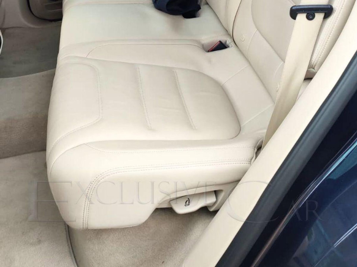 Volkswagen Touareg 3.0 TDI 245 CV tip. BMT Terrain Tech Executive (12)