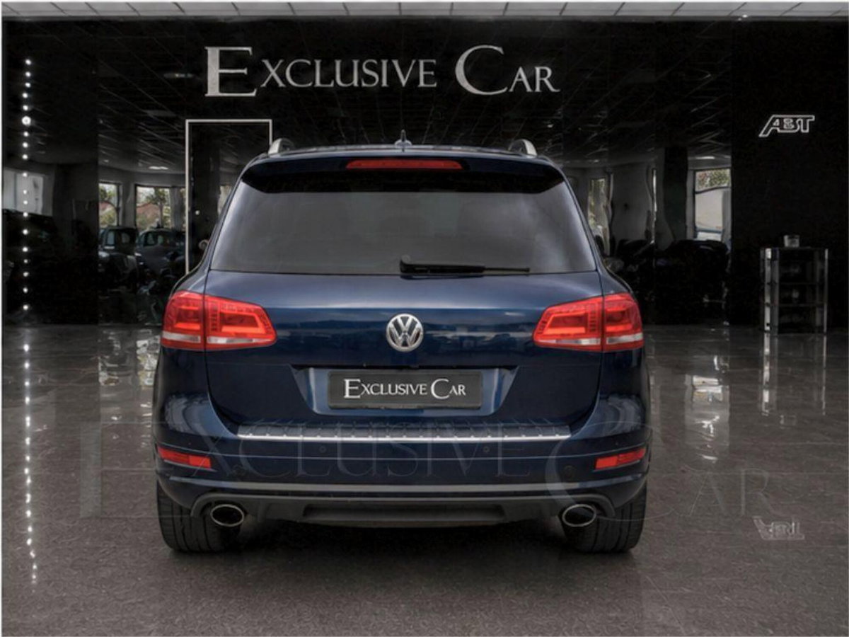 Volkswagen Touareg 3.0 TDI 245 CV tip. BMT Terrain Tech Executive (4)