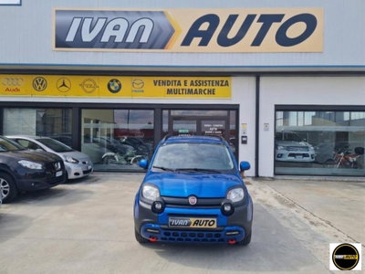Fiat Panda 1.0 FireFly S&S Hybrid City Cross usata
