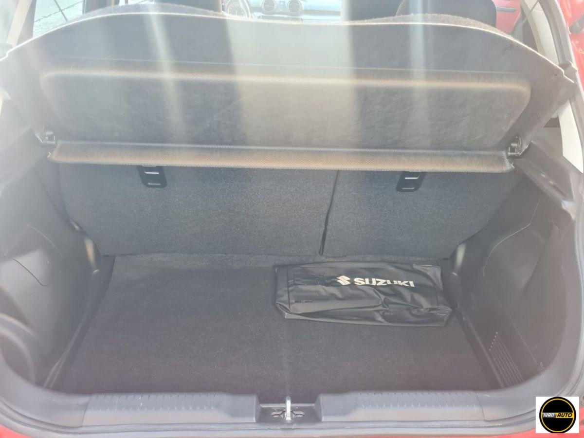 Suzuki Swift 1.2 Hybrid Easy Top (18)