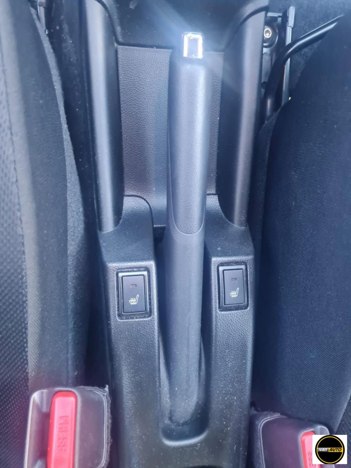 Suzuki Swift 1.2 Hybrid Easy Top (19)