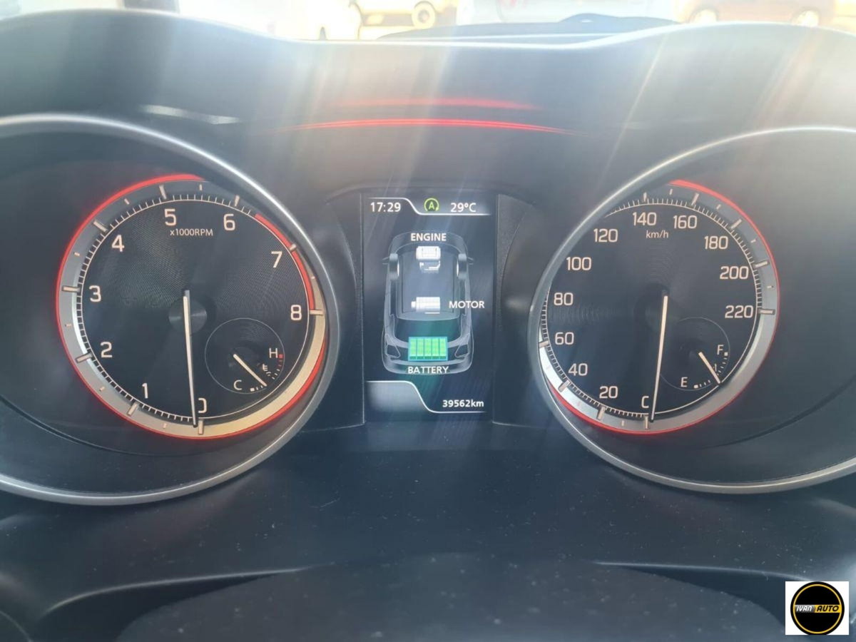 Suzuki Swift 1.2 Hybrid Easy Top (7)