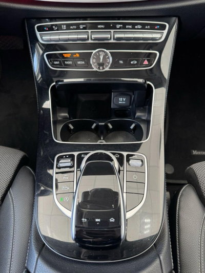 Mercedes-Benz Classe E Coupé 220 d 4Matic Premium (16)