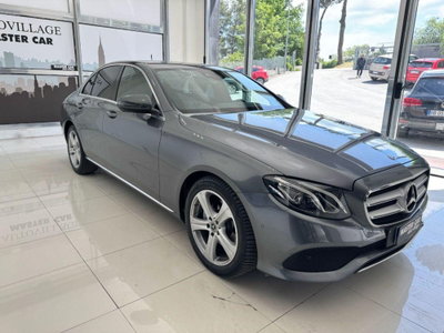 Mercedes-Benz Classe E Coupé 220 d 4Matic Premium (3)