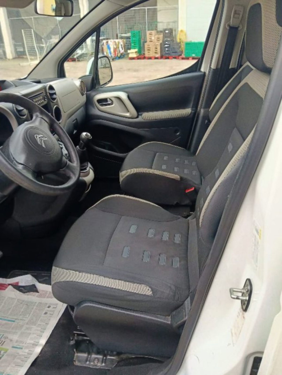 Citroen Berlingo 1.6 HDi 90CV FAP Multispace (5)