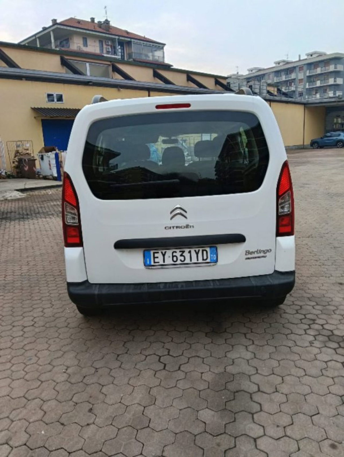 Citroen Berlingo 1.6 HDi 90CV FAP Multispace (6)