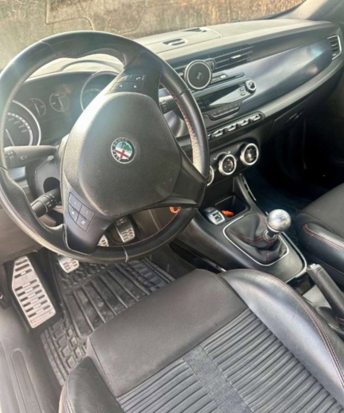 Alfa Romeo Giulietta 1.6 JTDm-2 Giulietta (3)