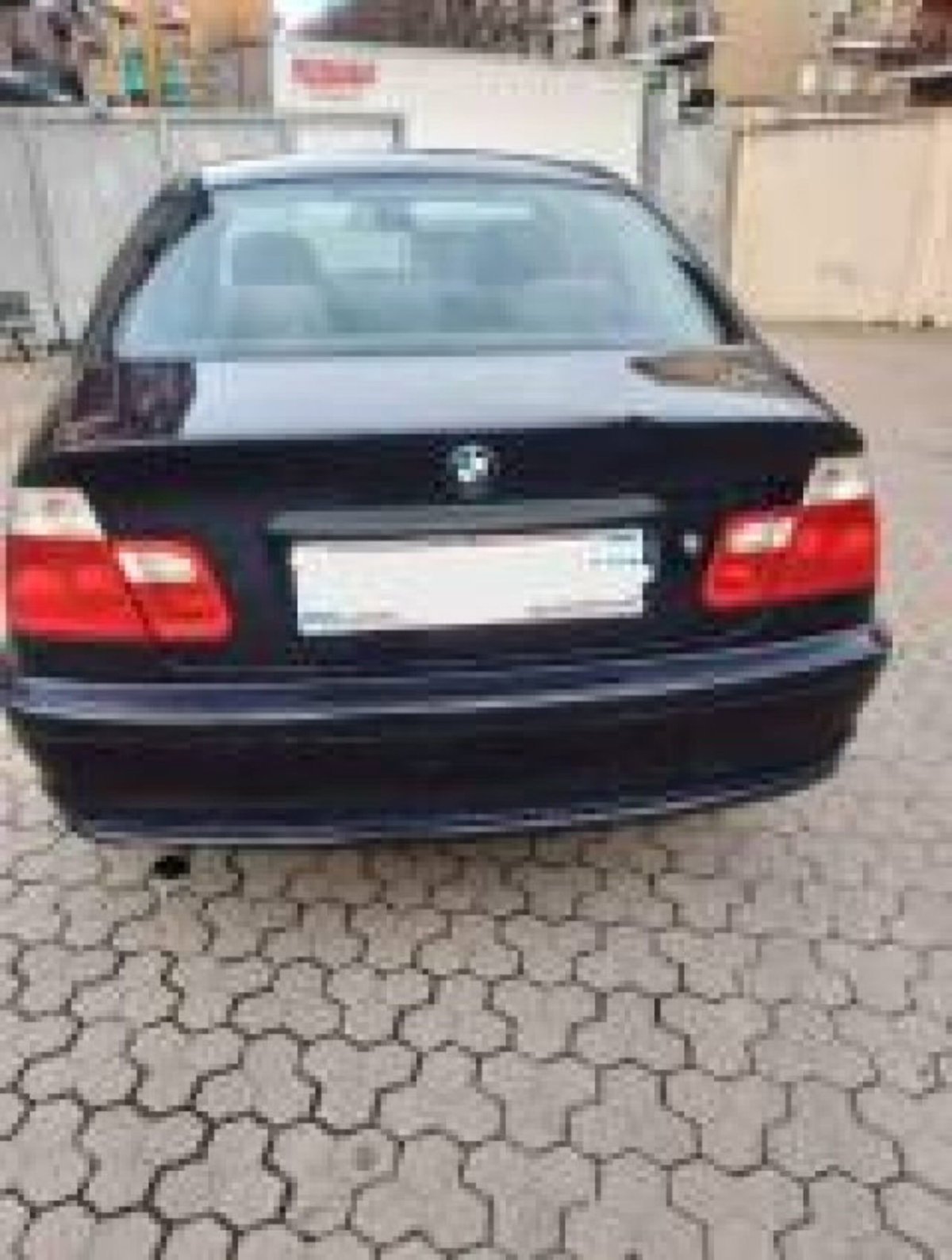 BMW Serie 3 316 4 porte (6)