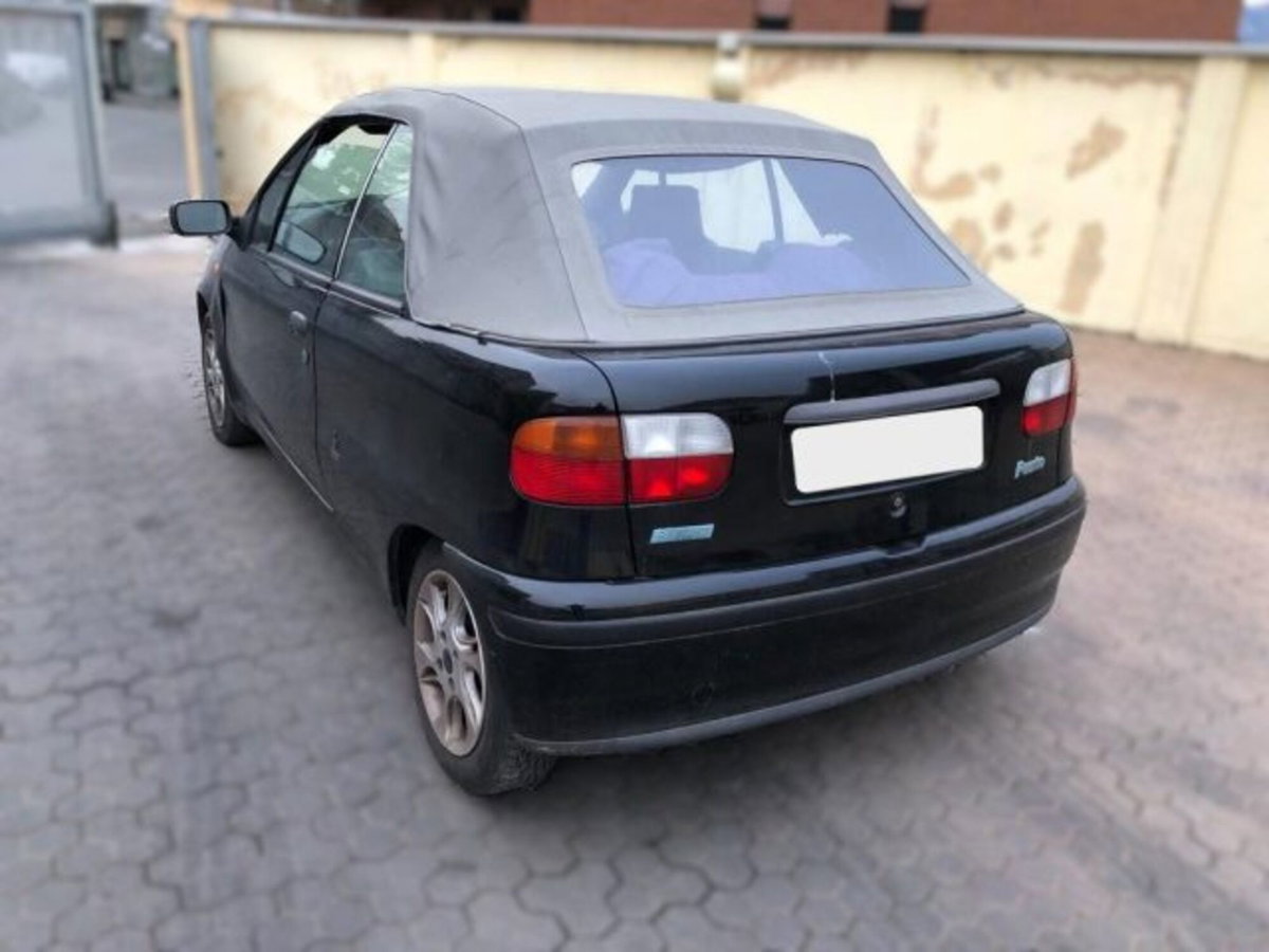 Fiat Punto Cabrio 60 cat Cabrio (3)
