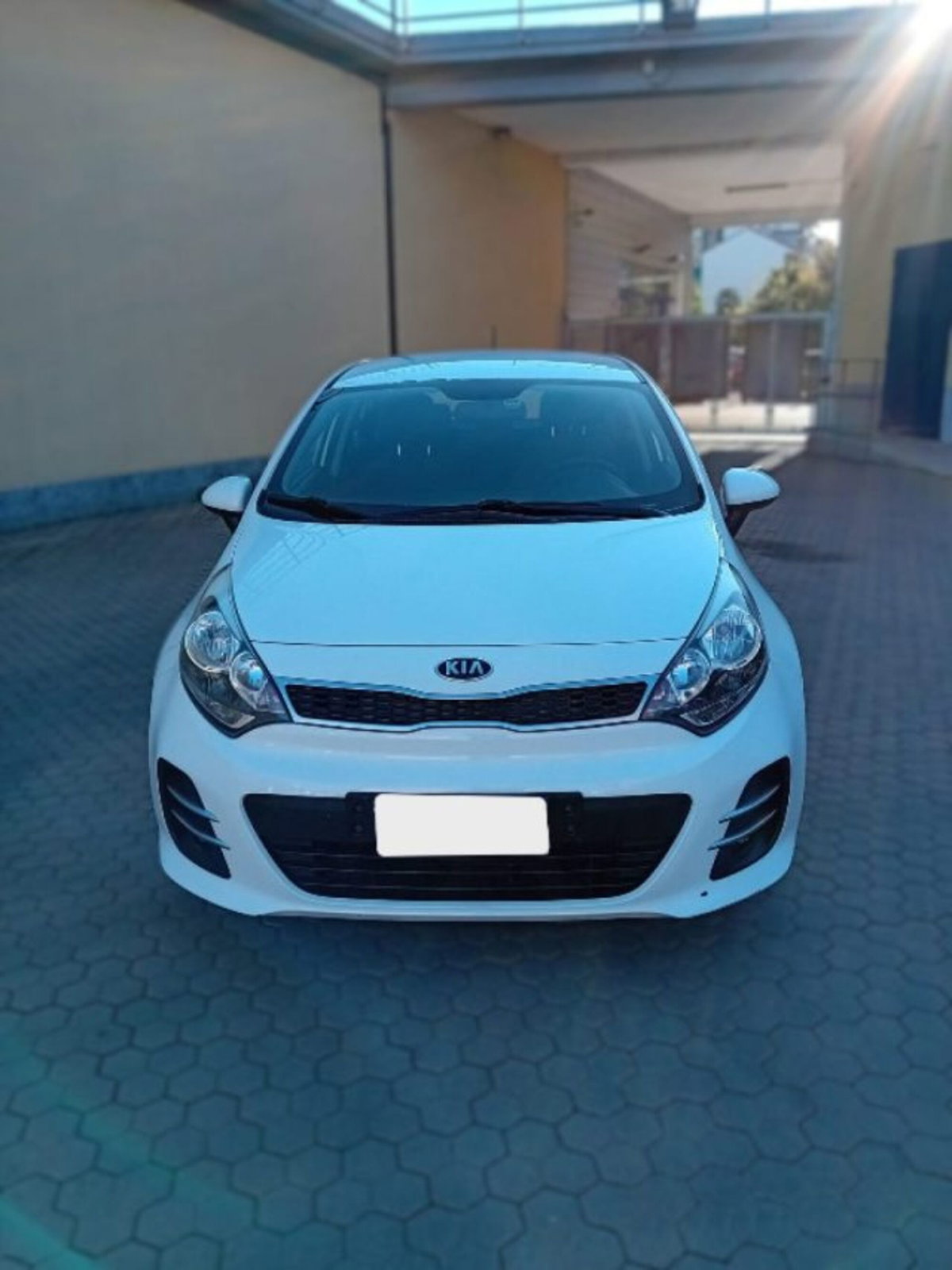 Kia Rio 1.2 CVVT 5p. ECO GPL Cool (2)