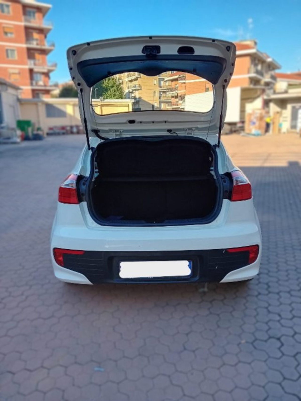 Kia Rio 1.2 CVVT 5p. ECO GPL Cool (7)