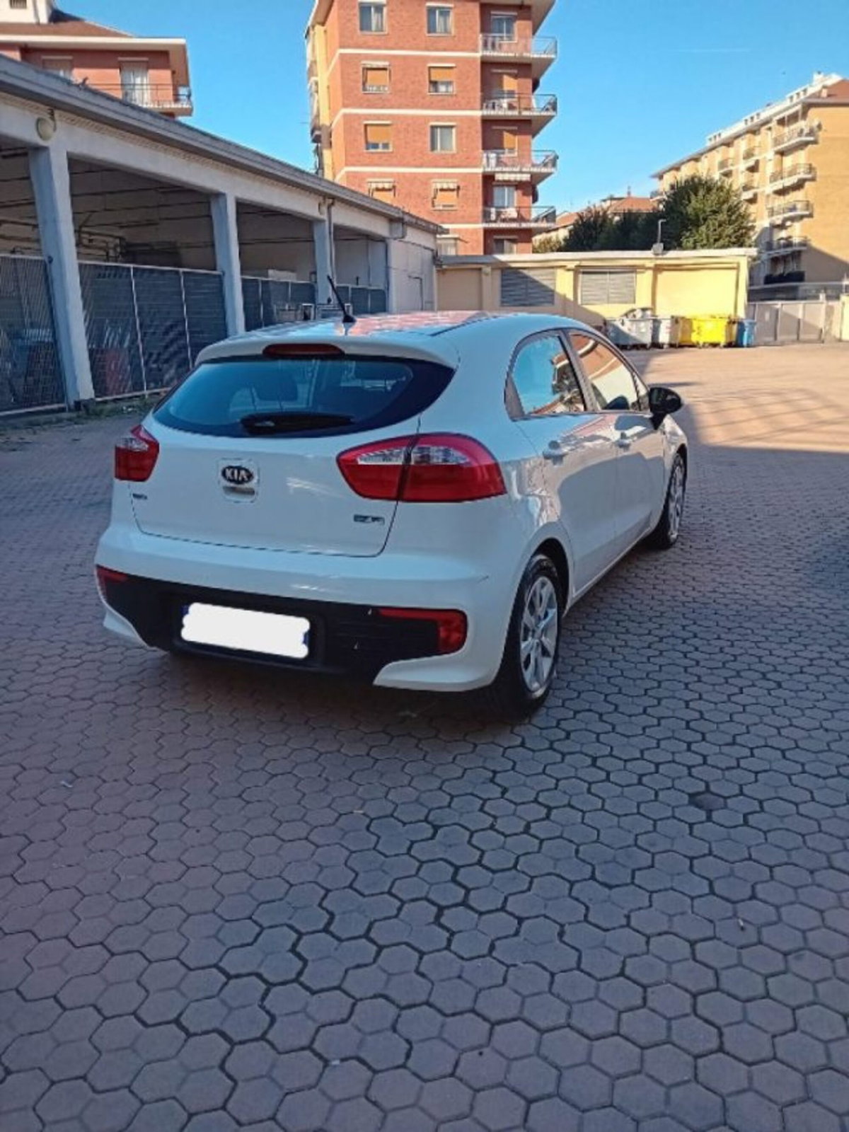 Kia Rio 1.2 CVVT 5p. ECO GPL Cool (8)
