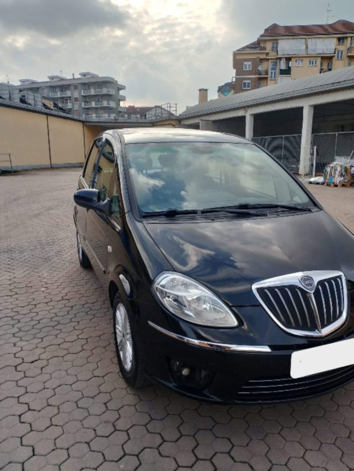 Lancia Musa 1.3 Mjt 16V 90 CV Poltrona Frau (9)