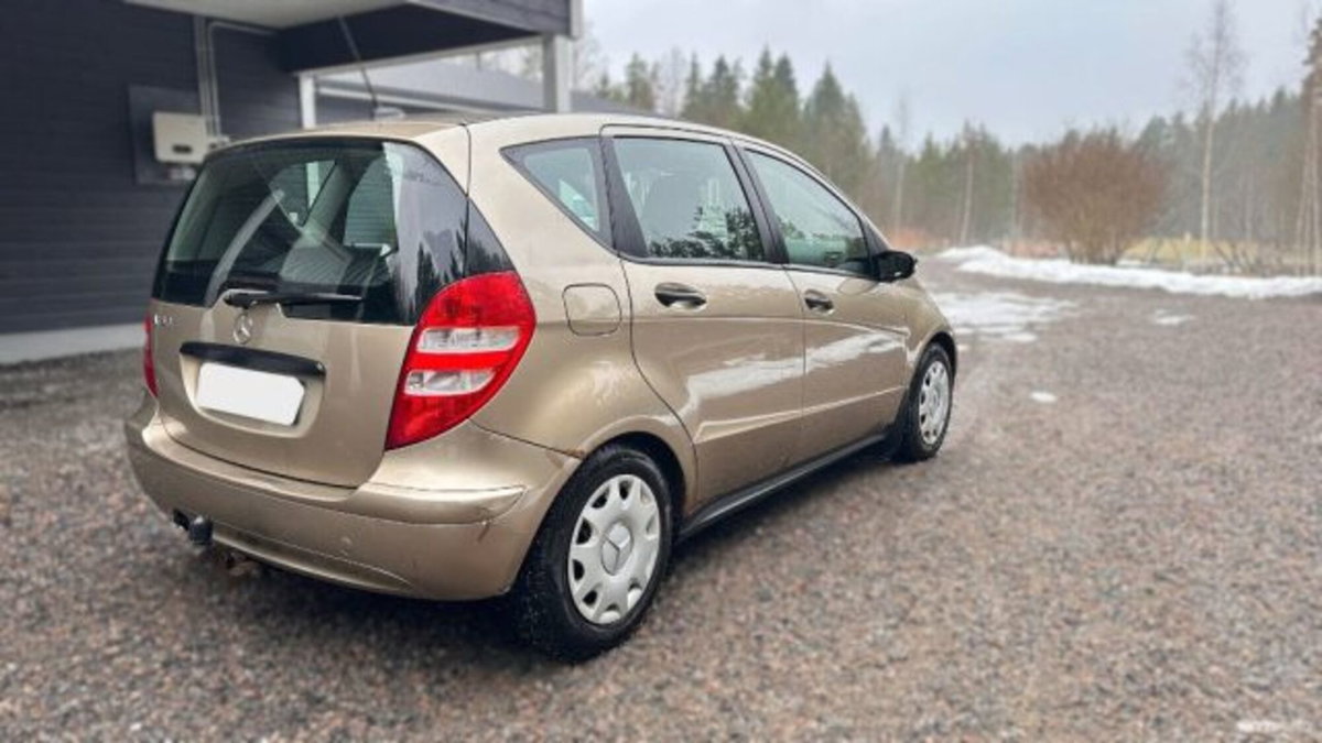 Mercedes-Benz Classe A 160 CDI Avantgarde (5)
