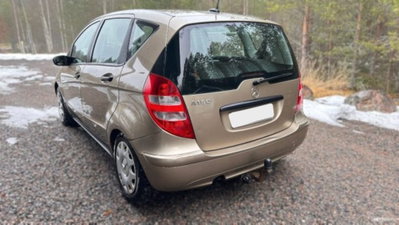 Mercedes-Benz Classe A 160 CDI Avantgarde (6)