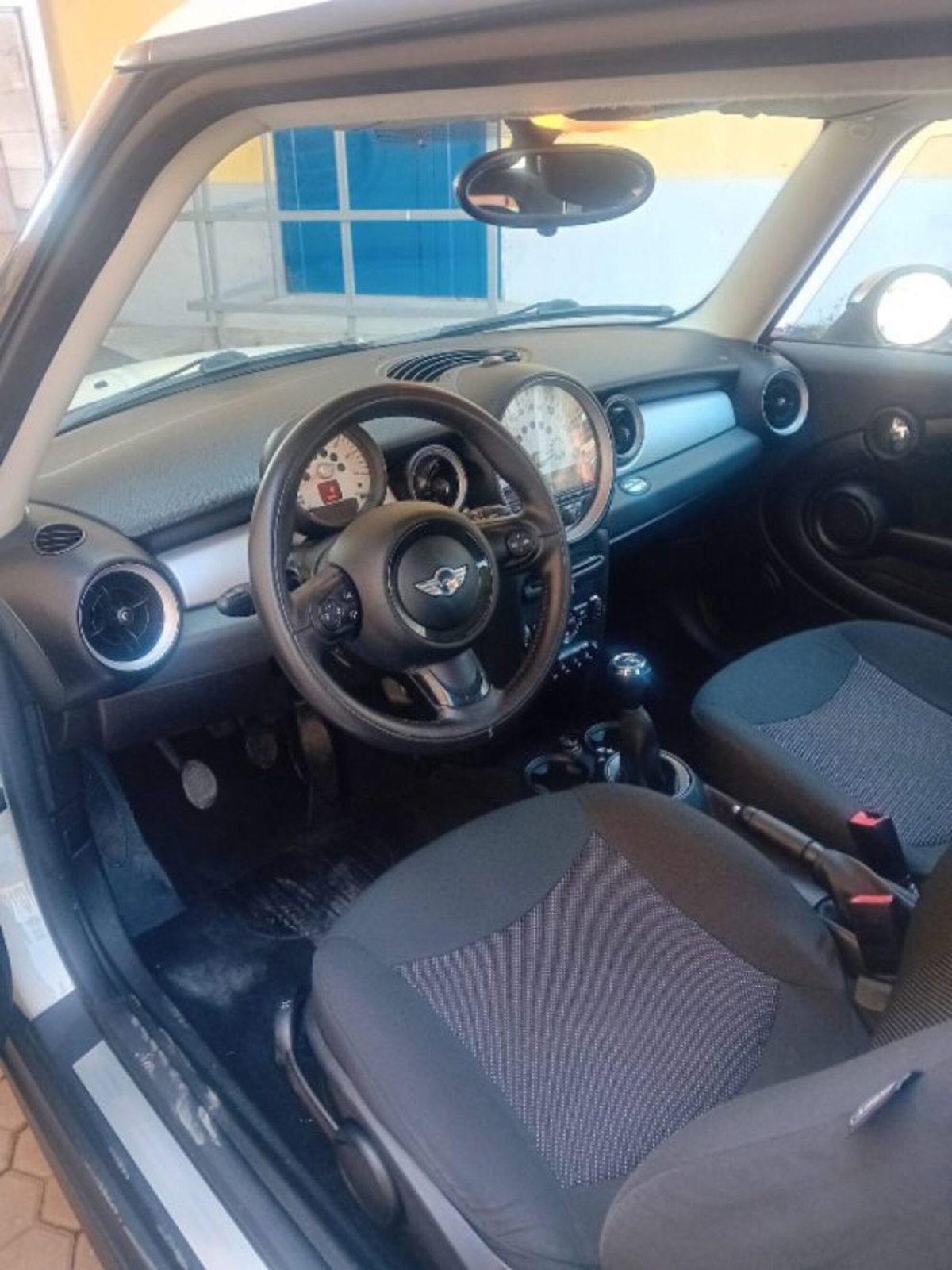 MINI Mini 1.6 16V One D (2)