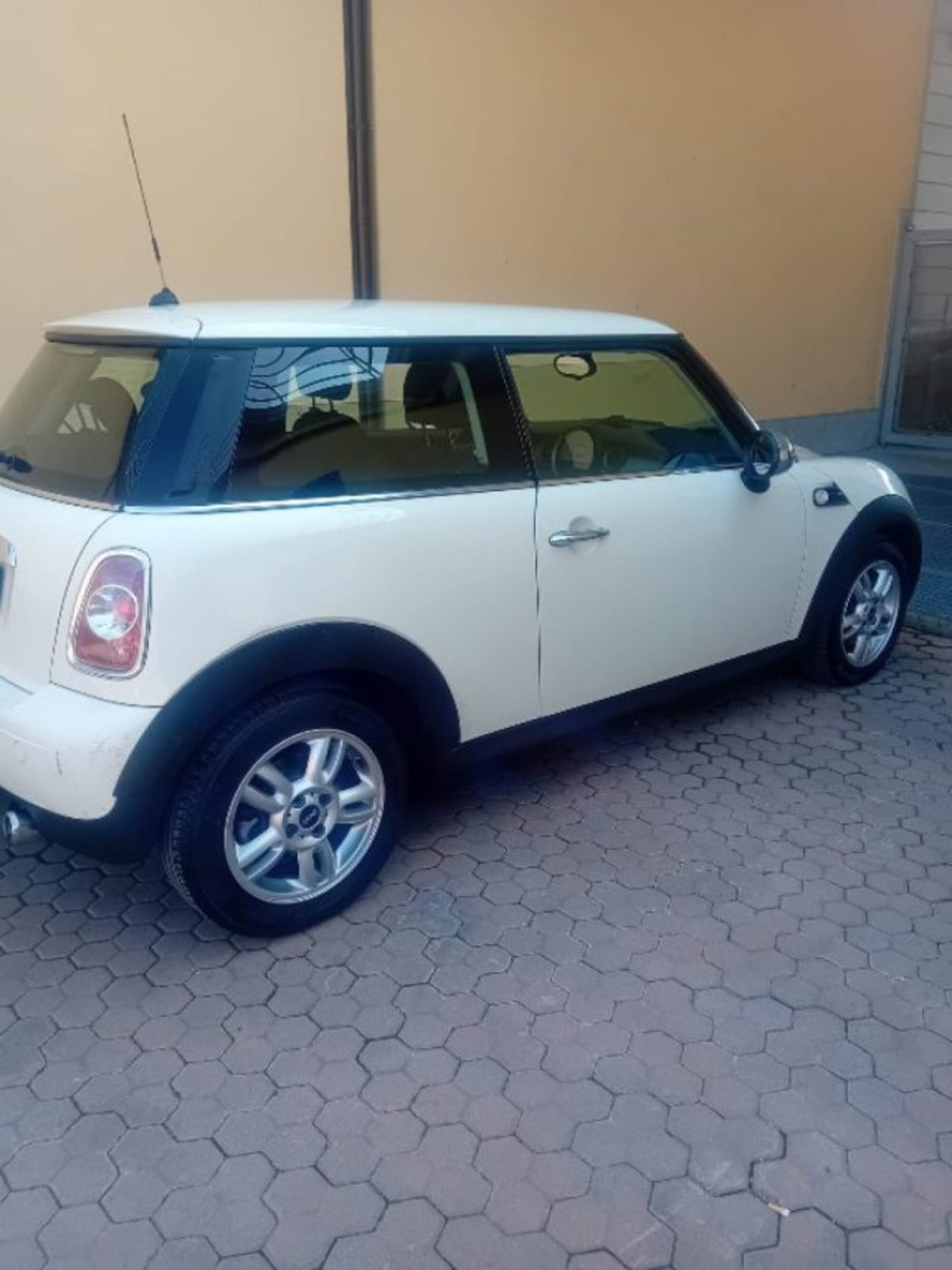 MINI Mini 1.6 16V One D (6)