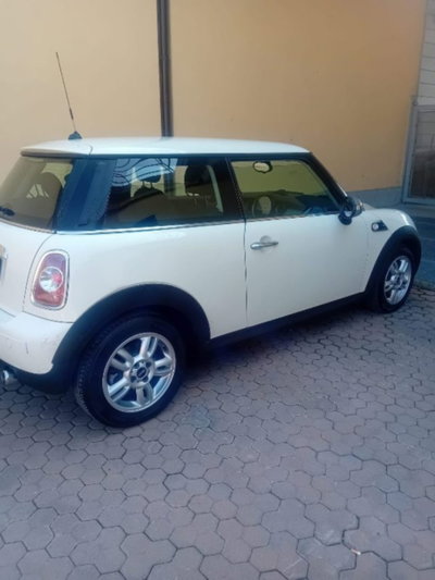 MINI Mini 1.6 16V One D (6)