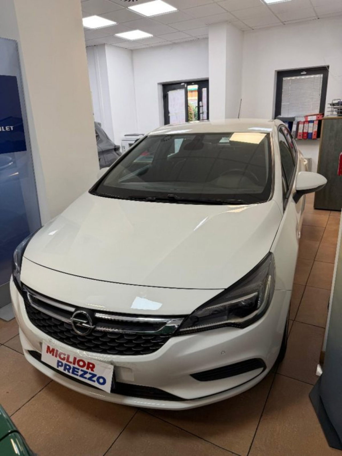 Opel Astra 1.0 Turbo ecoFLEStart&Stop 5 porte Innovation