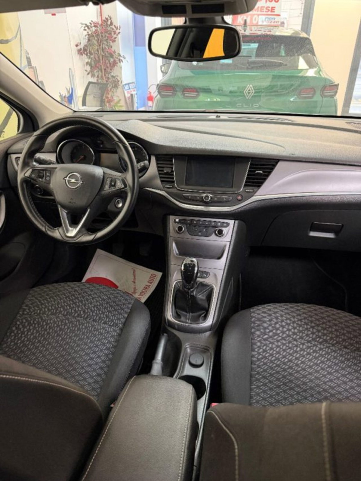 Opel Astra 1.0 Turbo ecoFLEStart&Stop 5 porte Innovation (5)