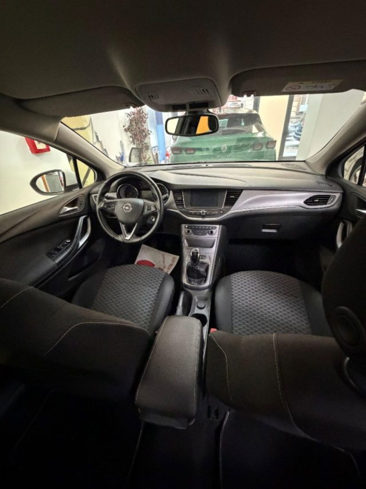 Opel Astra 1.0 Turbo ecoFLEStart&Stop 5 porte Innovation (6)