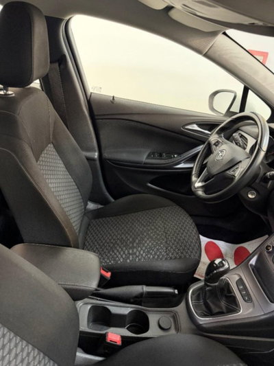 Opel Astra 1.0 Turbo ecoFLEStart&Stop 5 porte Innovation (7)