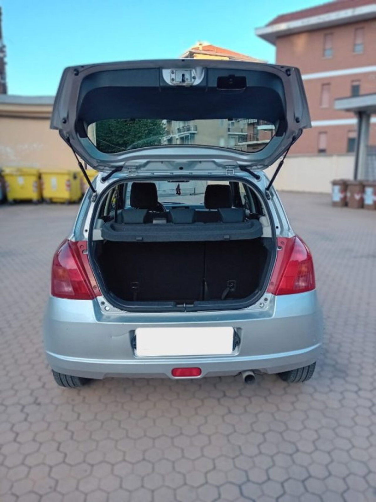 Suzuki Swift 1.3 5p. GLX (7)