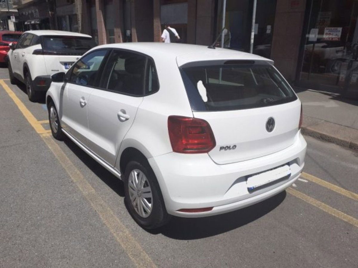 Volkswagen Polo 1.0 MPI 3p. Trendline (9)