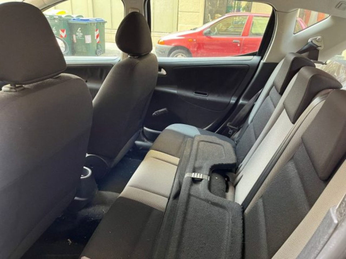 Peugeot 207 SW 8V 75CV Energie (2)