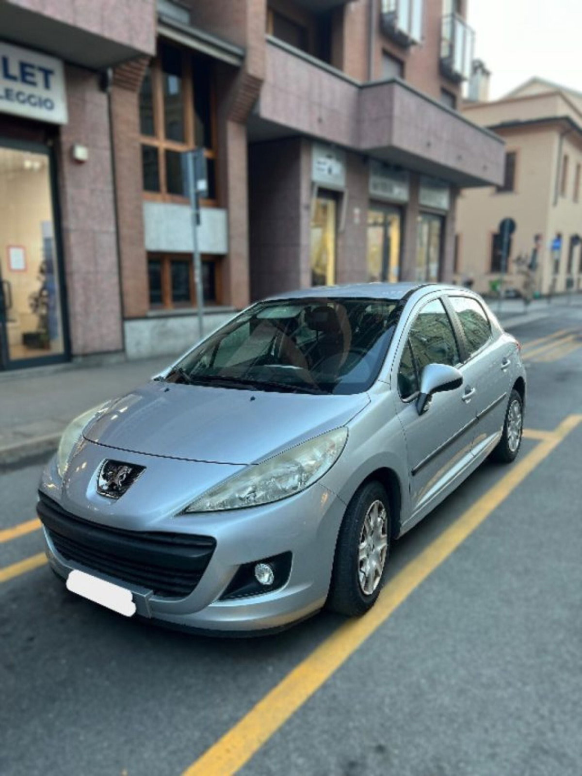 Peugeot 207 8V 75CV 5p. X Line
