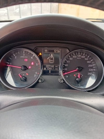 Nissan Qashqai 1.5 dCi DPF Tekna (10)