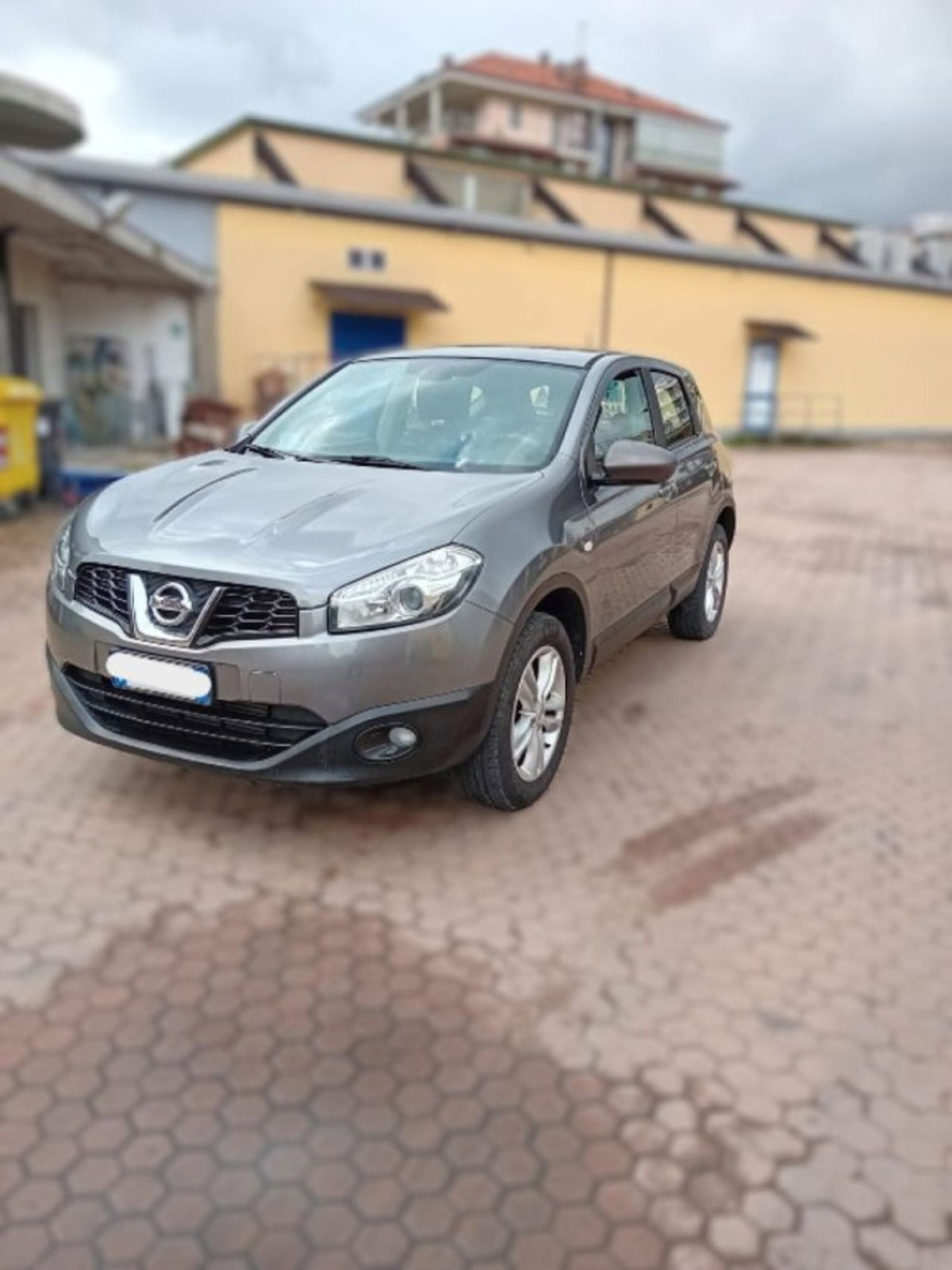 Nissan Qashqai 1.5 dCi DPF Tekna (4)
