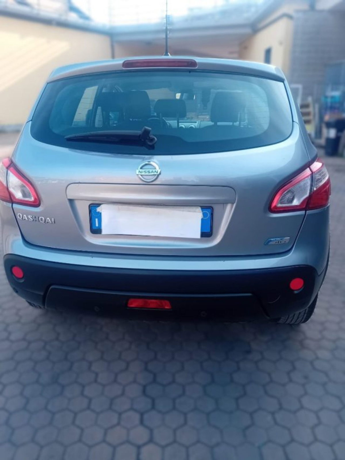 Nissan Qashqai 1.6 16V Tekna (4)