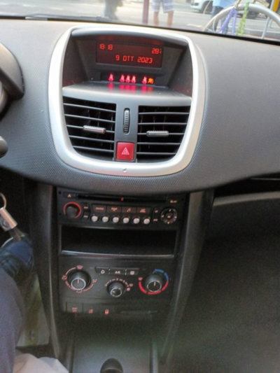 Peugeot 207 8V 75CV 5p. Energie ECO GPL (2)