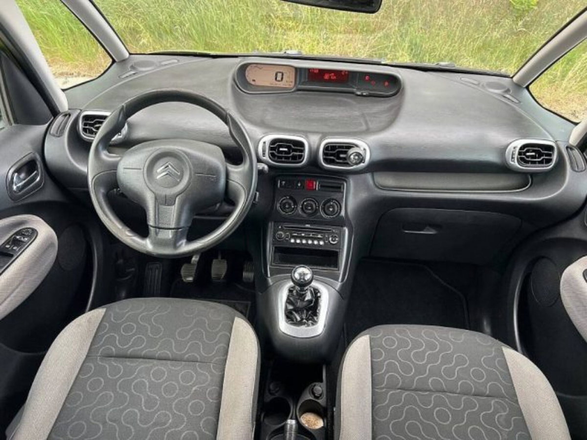 Citroen C3 Picasso 1.6 HDi 110 Exclusive Theatre (4)