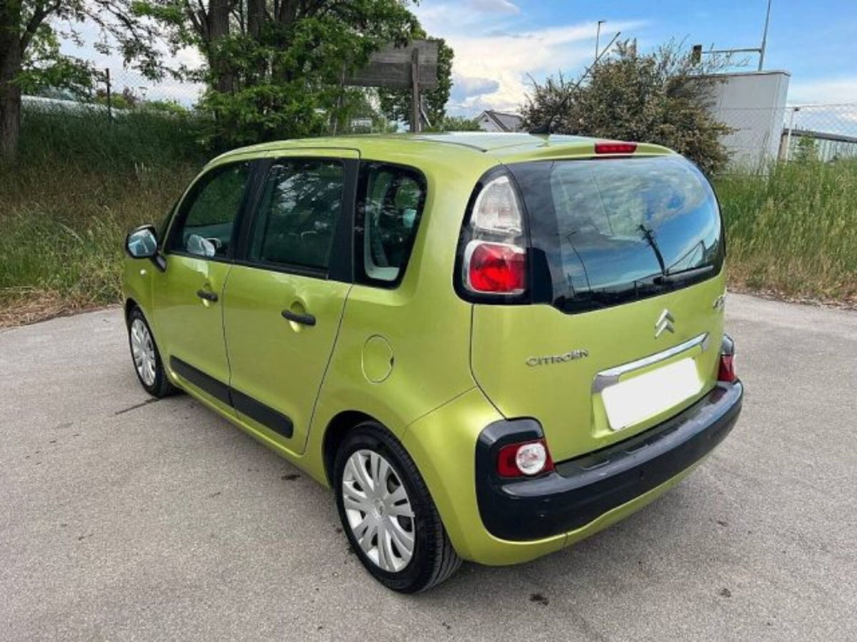 Citroen C3 Picasso 1.6 HDi 110 Exclusive Theatre (9)
