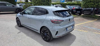 Renault Clio Full Hybrid E-Tech 145 CV 5 porte Techno (3)