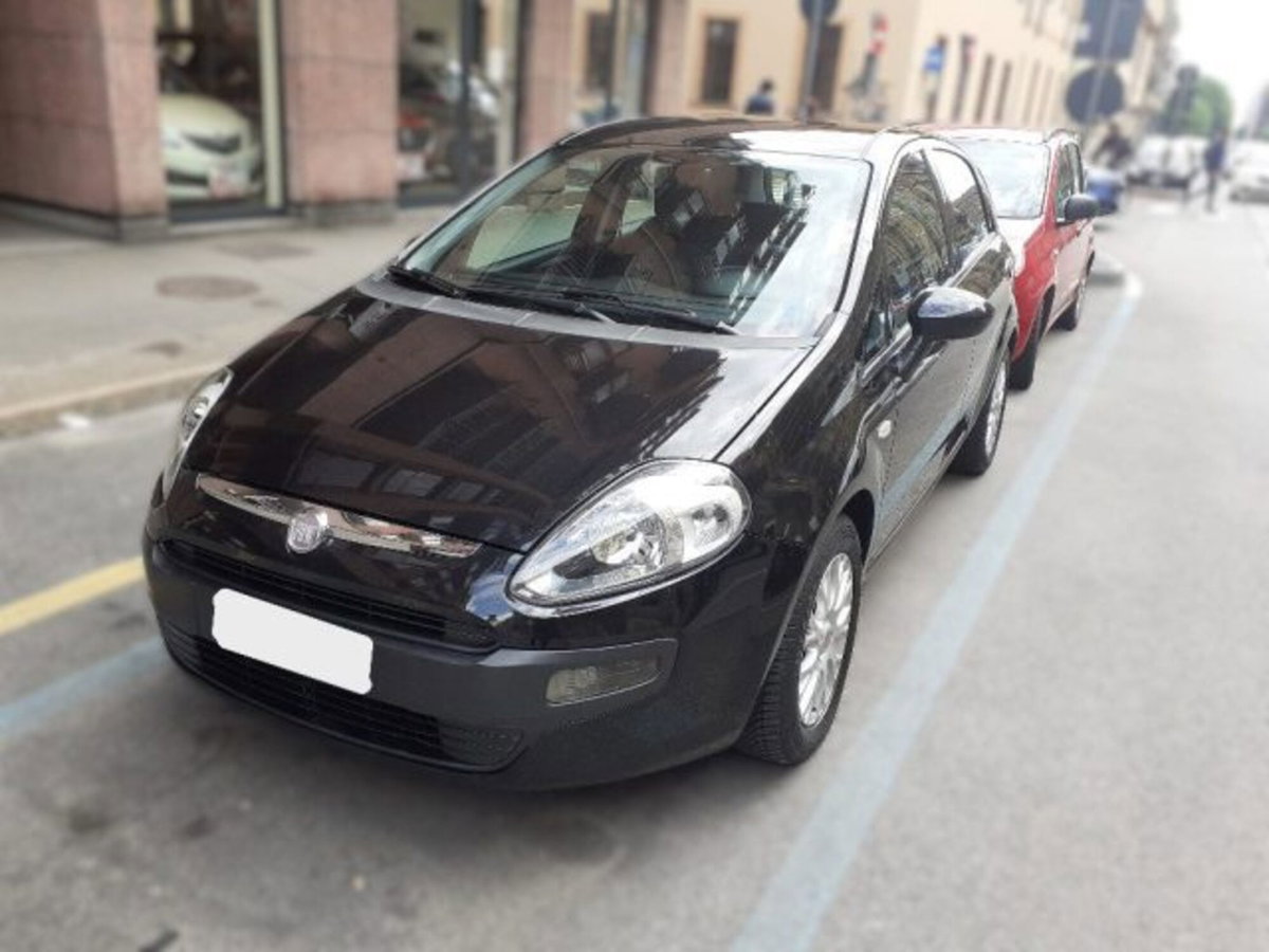 Fiat Punto Evo 1.3 Mjt 95 CV DPF 5 porte S&S Dualogic Emotion (2)